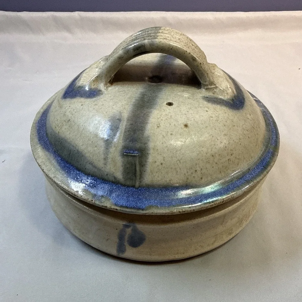 Rob Grimes Studio Pottery Lidded Tortilla Warmer Casserole Dish Formed Handle